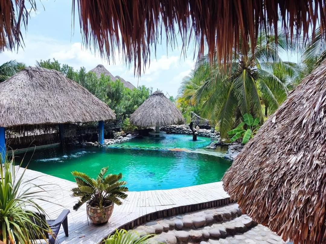Eco-Hotel Playa Quilombo Лас-Лисас Экстерьер фото