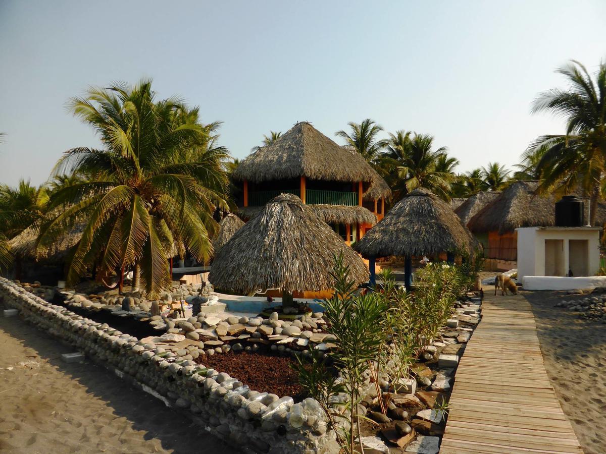 Eco-Hotel Playa Quilombo Лас-Лисас Экстерьер фото