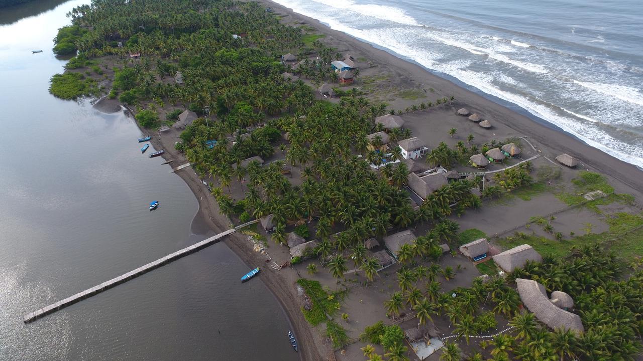 Eco-Hotel Playa Quilombo Лас-Лисас Экстерьер фото